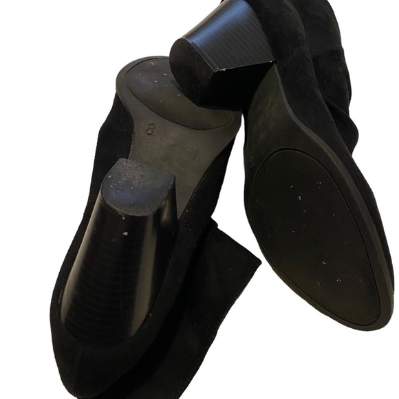 Clearance DIBA Ladies Black Faux suede ruched bootie size 8 Fabric upper 3” Heel - Picture 4 of 15